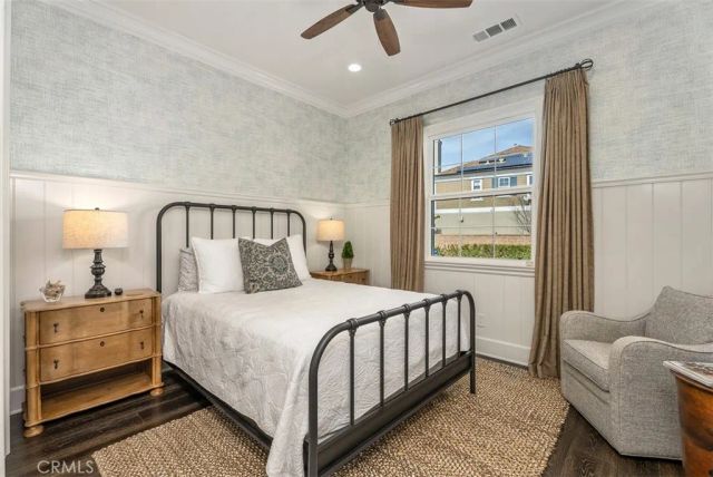 4692 Oceanridge Drive, Huntington Beach, CA 92649