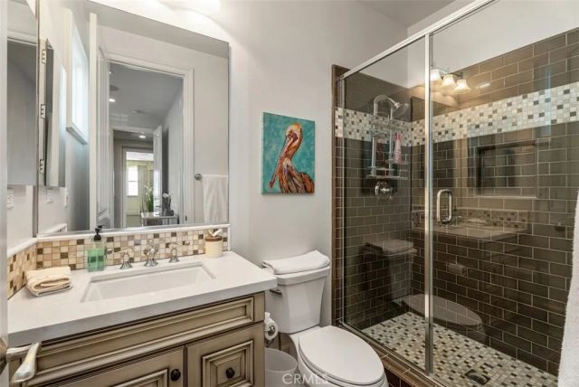 4692 Oceanridge Drive, Huntington Beach, CA 92649