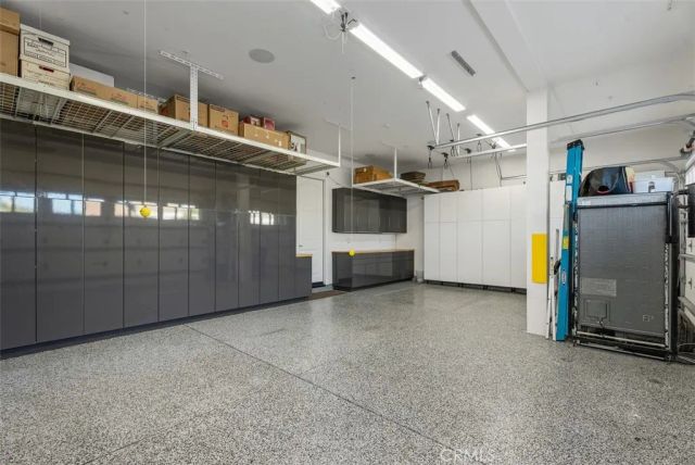 4692 Oceanridge Drive, Huntington Beach, CA 92649