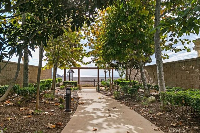 4692 Oceanridge Drive, Huntington Beach, CA 92649