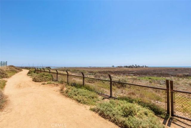 4692 Oceanridge Drive, Huntington Beach, CA 92649