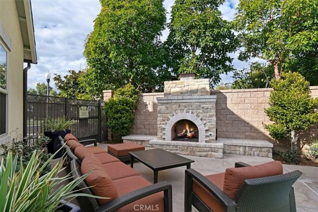 4692 Oceanridge Drive, Huntington Beach, CA 92649