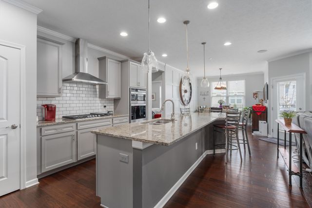 6674 Cat Singer Circle South, Hilliard, OH 43026