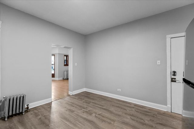 5018 S Blackstone Avenue 101, Chicago, IL 60615