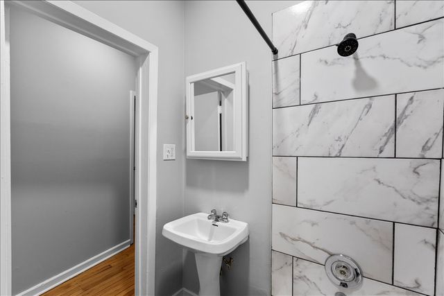 5018 S Blackstone Avenue 101, Chicago, IL 60615