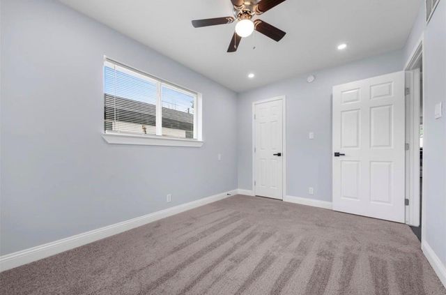 4120 Linn Street B, Houston, TX 77026