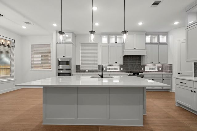 15716 Hoptree Heights Lane, Conroe, TX 77302