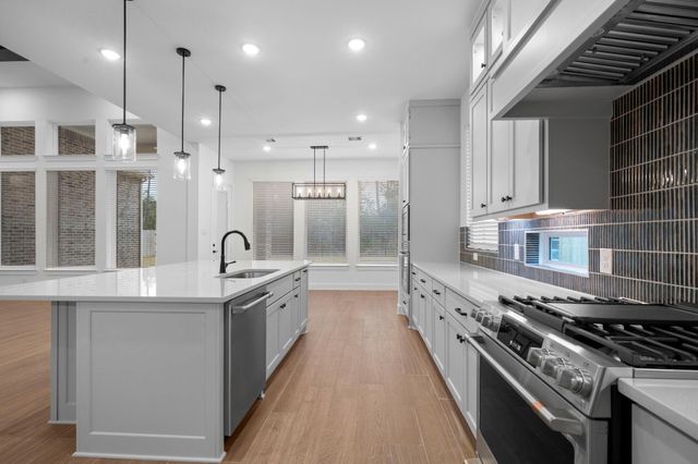 15716 Hoptree Heights Lane, Conroe, TX 77302