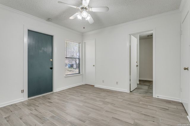 14436 Woods Hole Dr, San Antonio, TX 78233