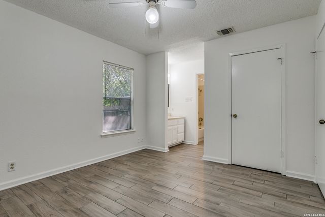 14436 Woods Hole Dr, San Antonio, TX 78233