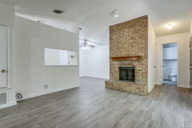 14436 Woods Hole Dr, San Antonio, TX 78233