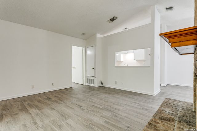 14436 Woods Hole Dr, San Antonio, TX 78233