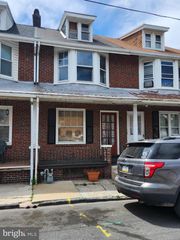 444 MOSS STREET, Reading, PA 19604