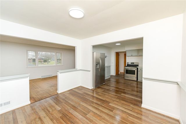 545 Wahlmont Drive, Webster, NY 14580