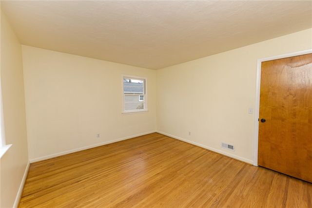 545 Wahlmont Drive, Webster, NY 14580