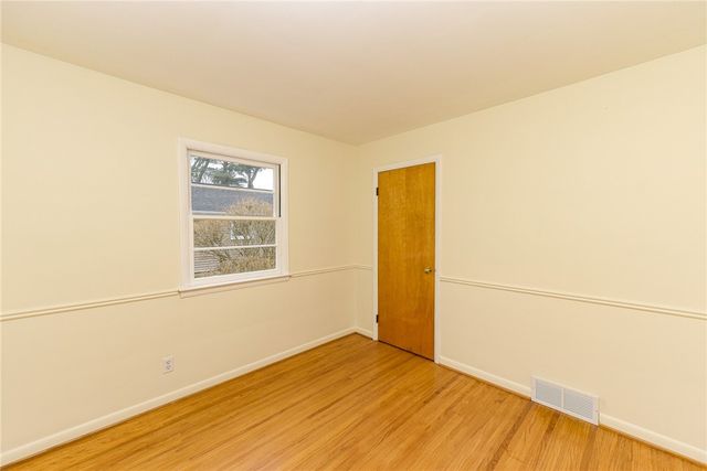 545 Wahlmont Drive, Webster, NY 14580