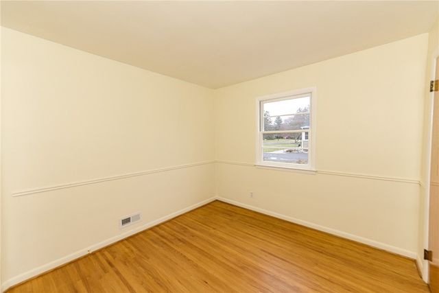 545 Wahlmont Drive, Webster, NY 14580