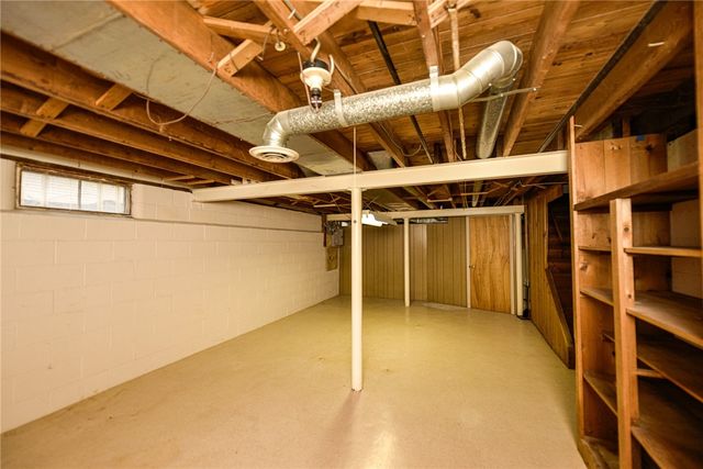 545 Wahlmont Drive, Webster, NY 14580