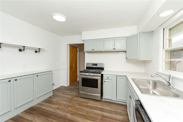 545 Wahlmont Drive, Webster, NY 14580