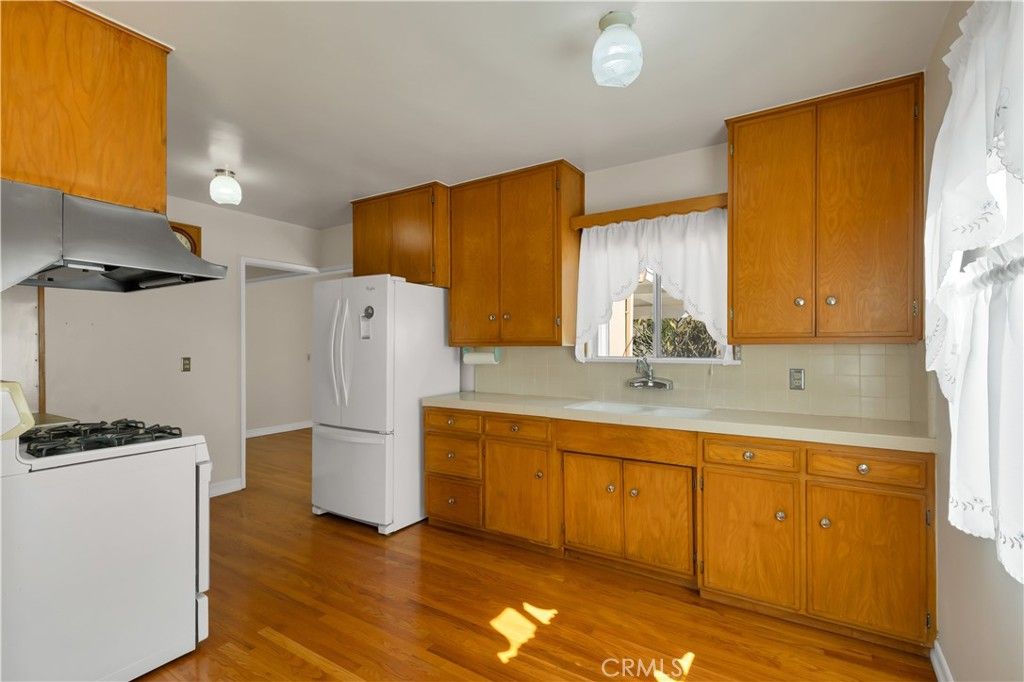 Image 16 of property listing at 3362 Earlswood, Rosemead, CA 91770