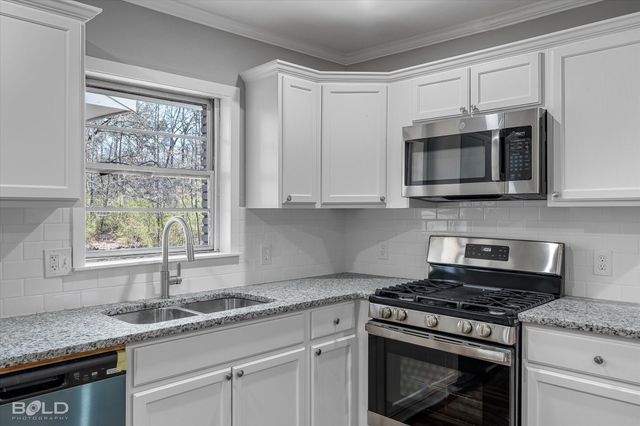 5493 Jefferson Paige Road, Shreveport, LA 71119