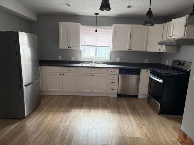 1038 Edgerton Street, Saint Paul, MN 55101