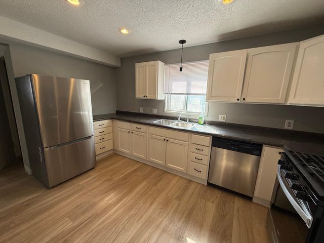 1038 Edgerton Street, Saint Paul, MN 55101