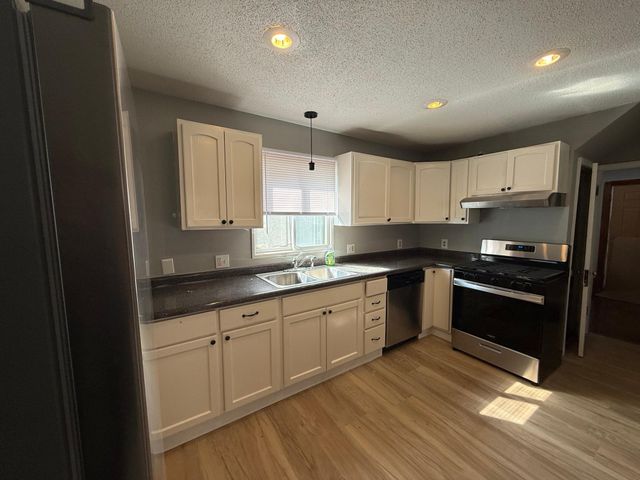 1038 Edgerton Street, Saint Paul, MN 55101