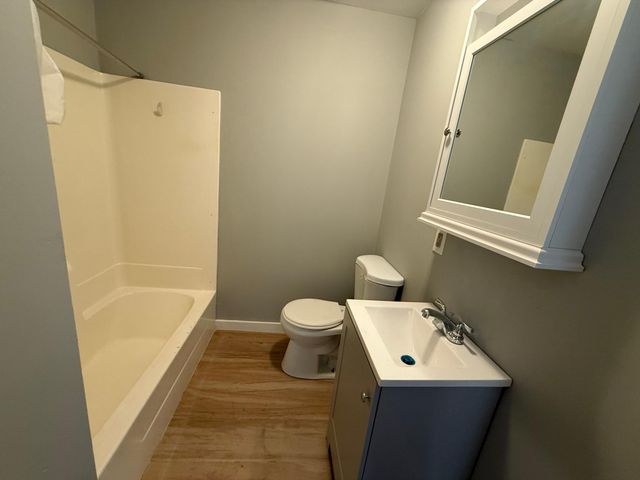 1038 Edgerton Street, Saint Paul, MN 55101