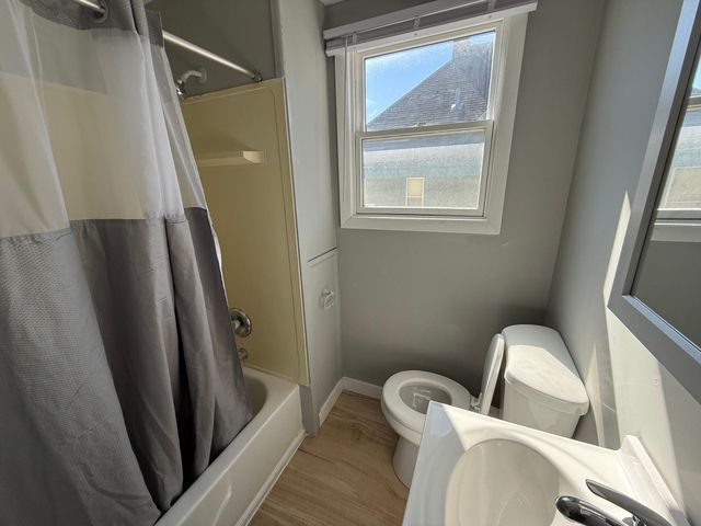 1038 Edgerton Street, Saint Paul, MN 55101