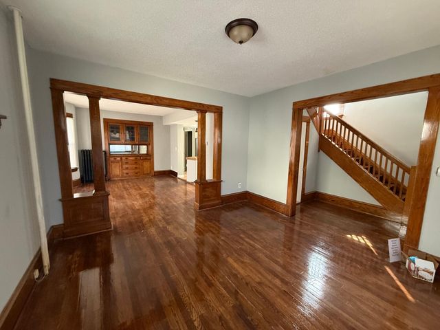 1038 Edgerton Street, Saint Paul, MN 55101