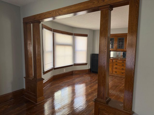 1038 Edgerton Street, Saint Paul, MN 55101