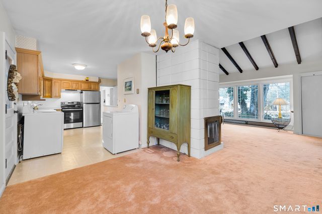 253 Elmwood Circle, Cheshire, CT 06410