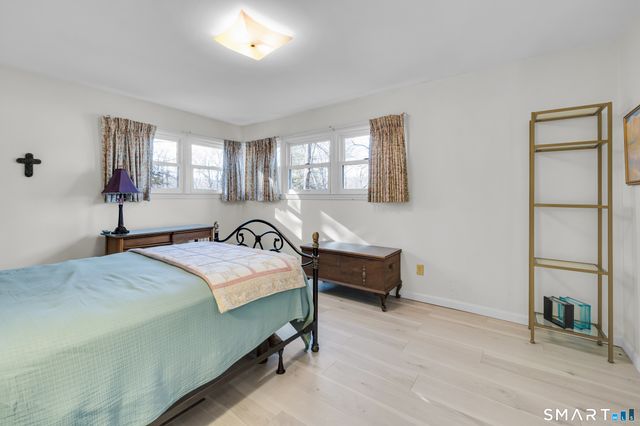 253 Elmwood Circle, Cheshire, CT 06410