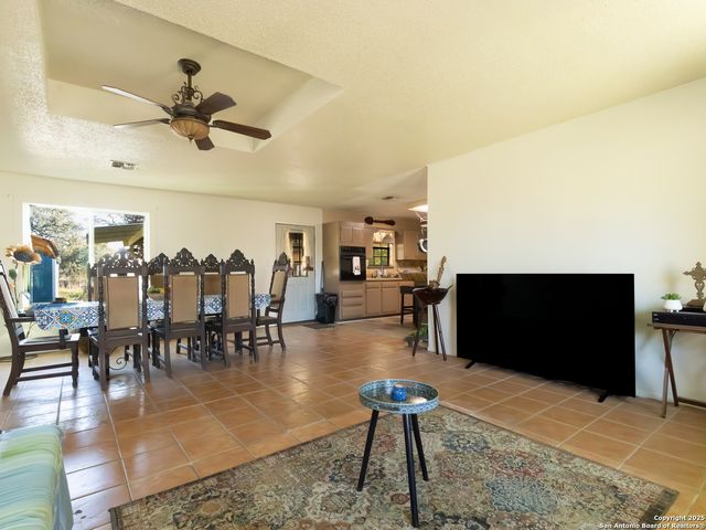 324 OAK LN, Poteet, TX 78065