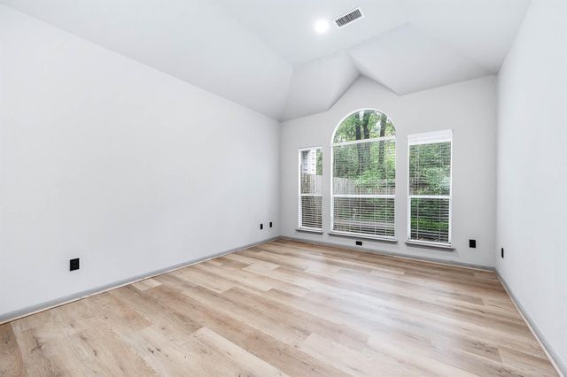 83 S Spiral Vine Circle, The Woodlands, TX 77381