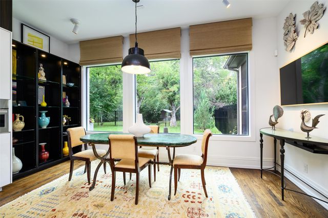 3817 Meadowdale Lane, Dallas, TX 75229