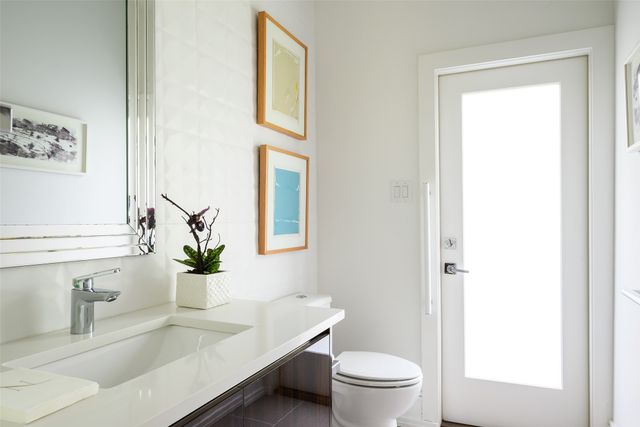 3817 Meadowdale Lane, Dallas, TX 75229