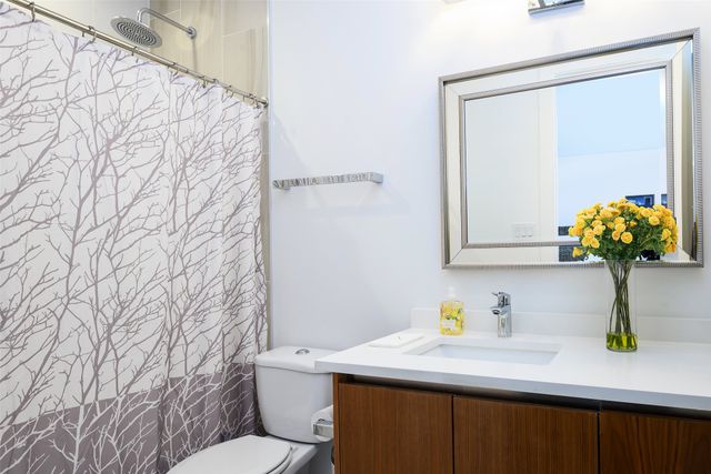 3817 Meadowdale Lane, Dallas, TX 75229