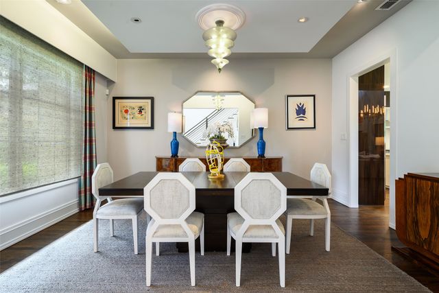 3817 Meadowdale Lane, Dallas, TX 75229