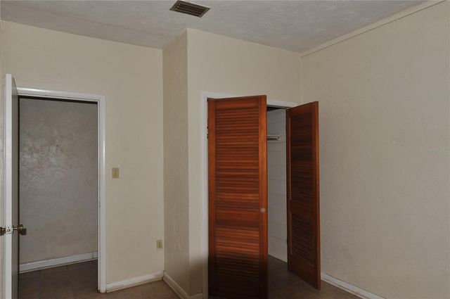 410 NW 19TH LANE B, Gainesville, FL 32609