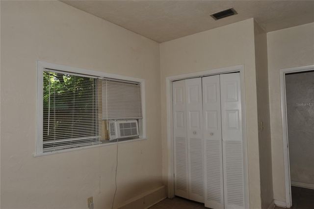 410 NW 19TH LANE B, Gainesville, FL 32609