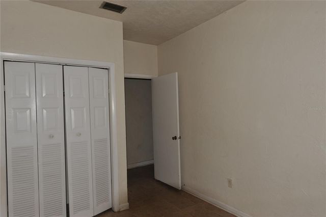 410 NW 19TH LANE B, Gainesville, FL 32609