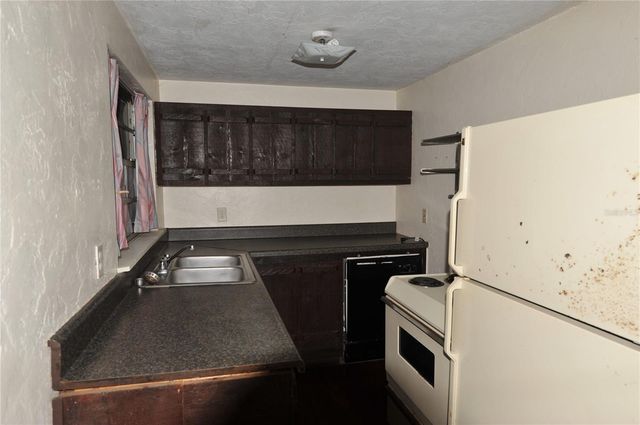 410 NW 19TH LANE B, Gainesville, FL 32609