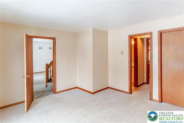 3560 Moravian Court, Bethlehem Twp, PA 18020