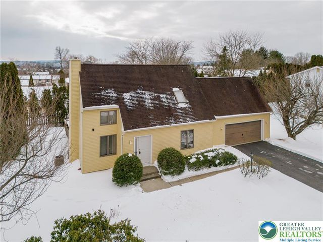 3560 Moravian Court, Bethlehem Twp, PA 18020