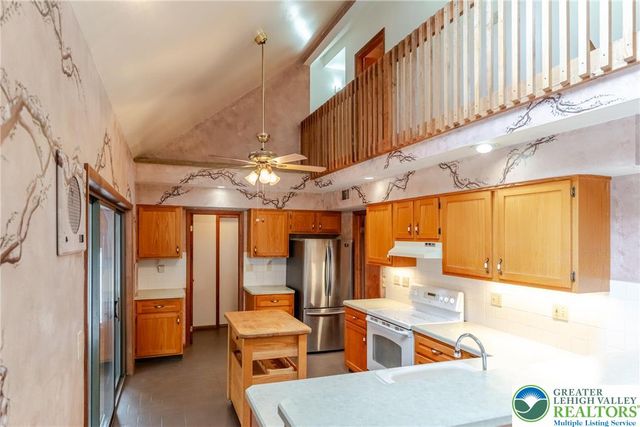 3560 Moravian Court, Bethlehem Twp, PA 18020