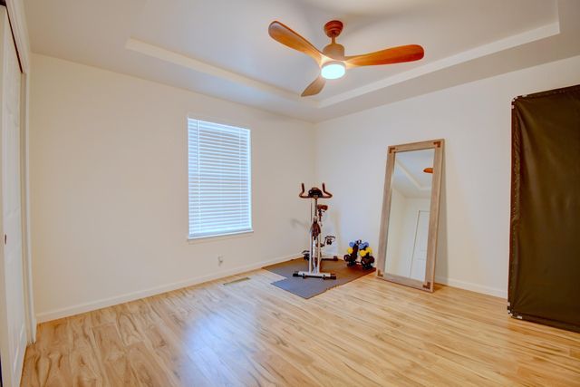 1820 Rosewood Avenue NW, Albuquerque, NM 87120