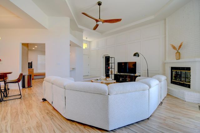 1820 Rosewood Avenue NW, Albuquerque, NM 87120