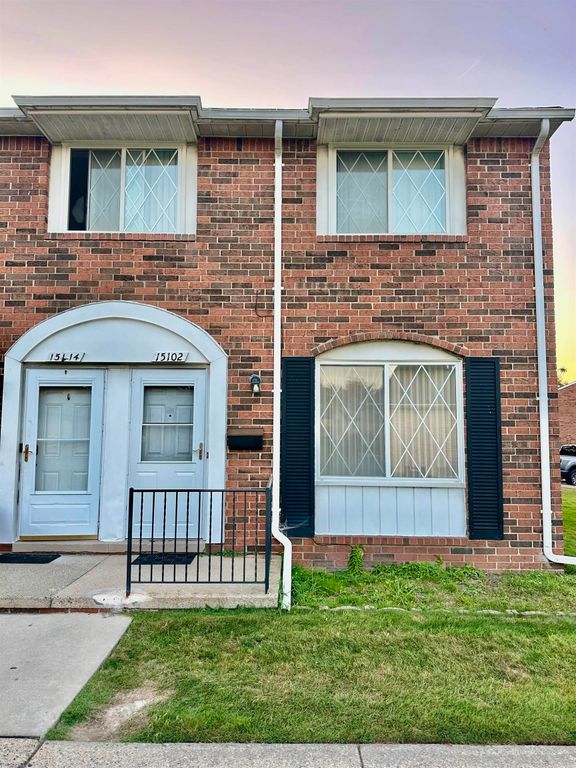 15102 Raphael Terrace, Warren, MI 48088